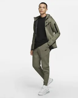 nike tech fleece tracksuit