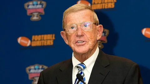 Lou Holtz